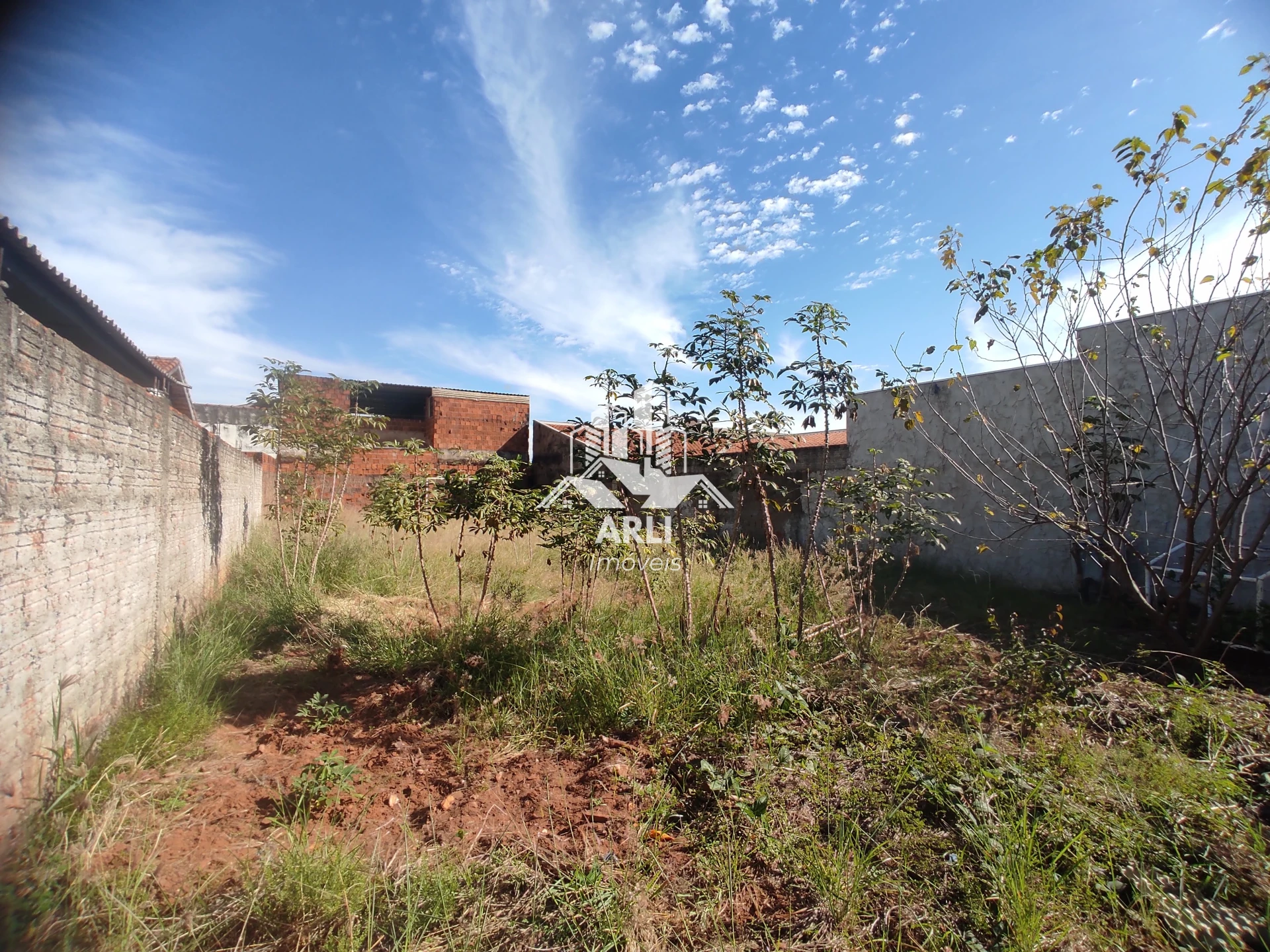 JD ESPLANADA.OPORTUNIDADE IMPAR!!! TERRENO À VENDA PARA CONSTRUIR A CASA DO SONHO!!! - 