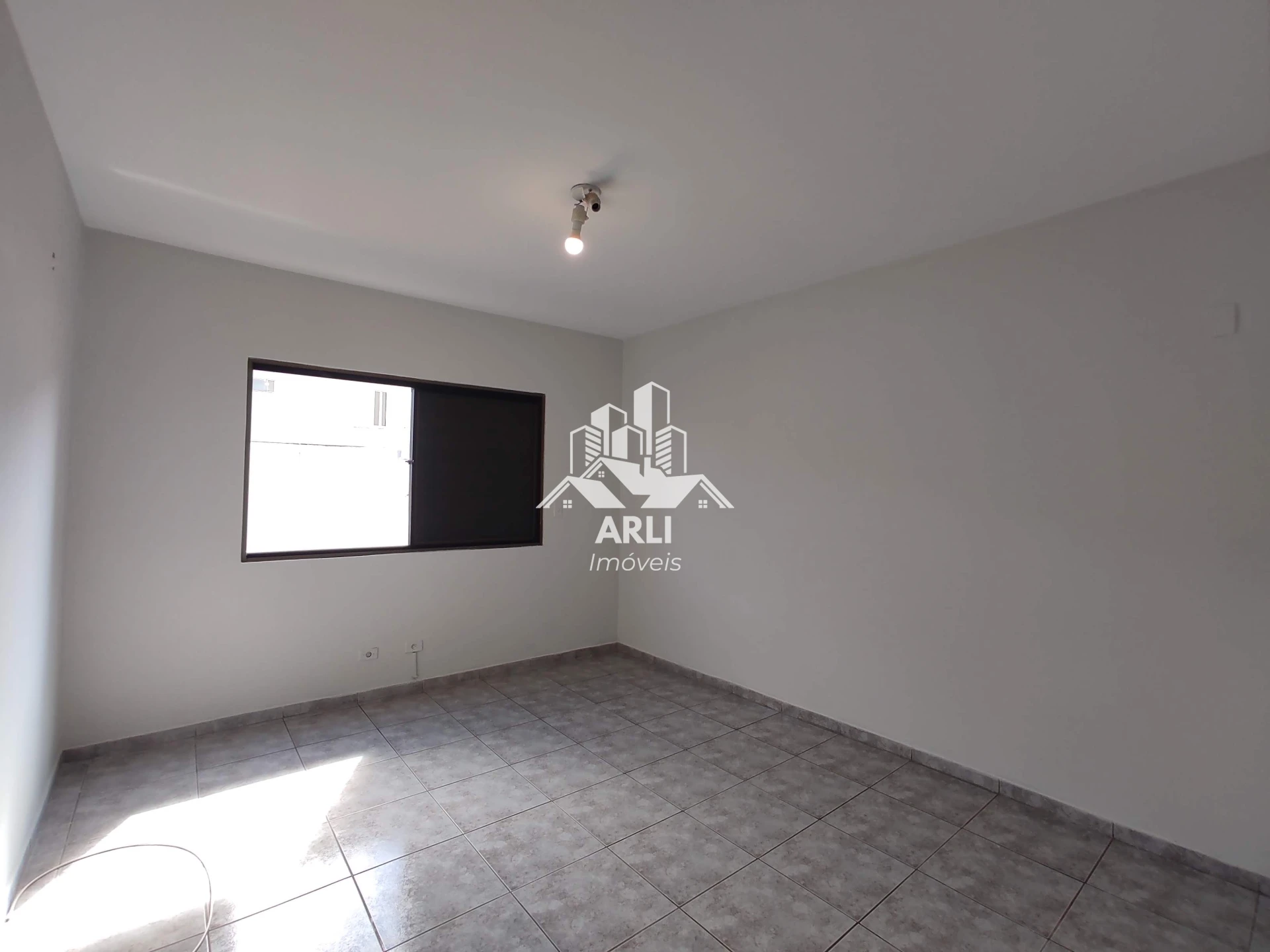 APARTAMENTO PARA LOCAÇÃO,CONDOMINIO MICHAELLA !!! - 