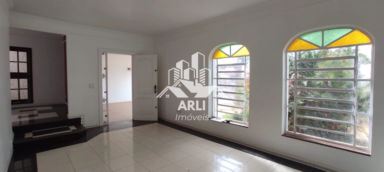 CASA À VENDA JD MARIA IZABEL!!! - 