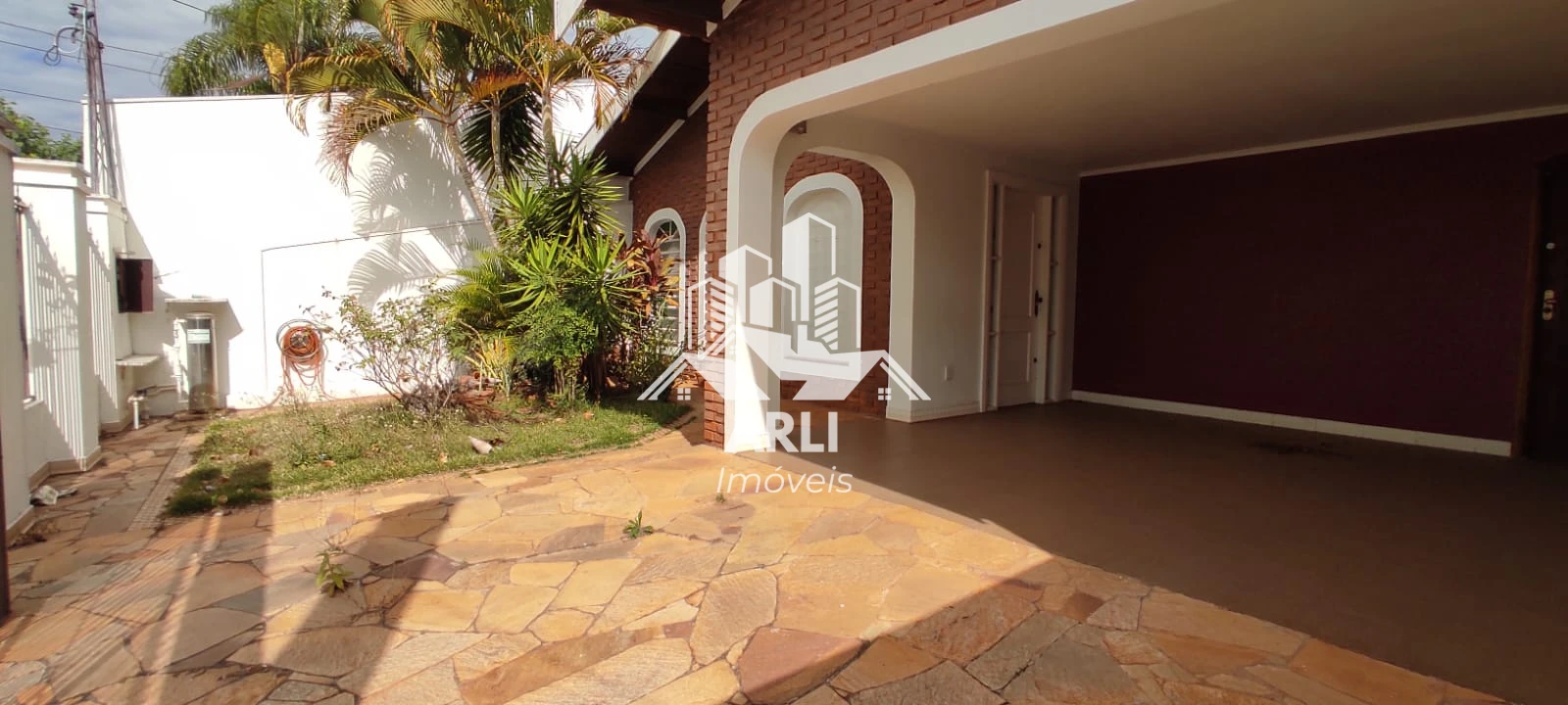 CASA À VENDA JD MARIA IZABEL!!! - 