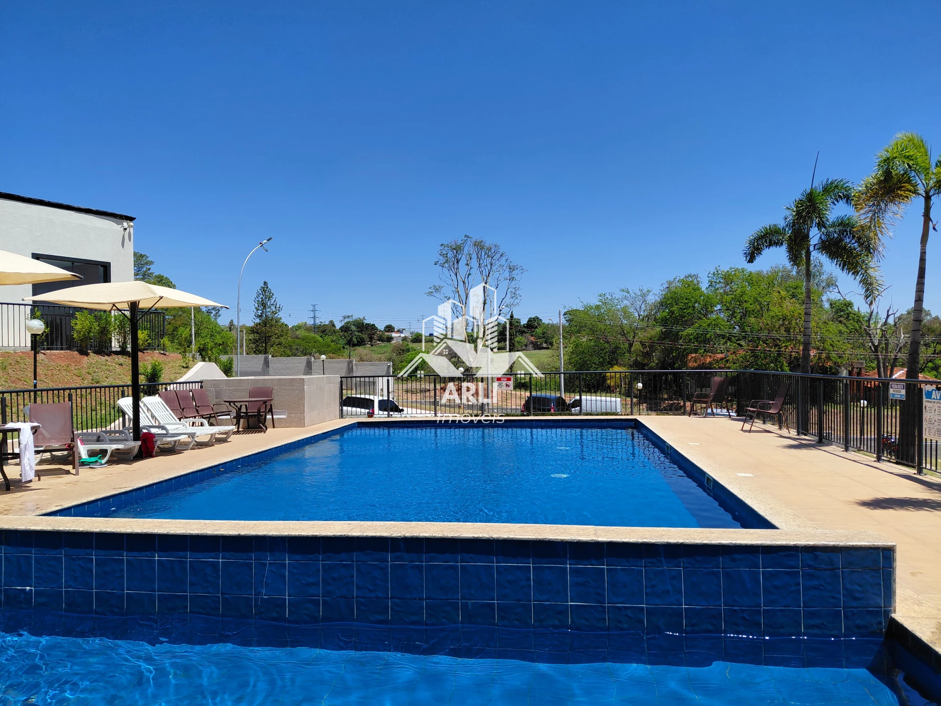 APARTAMENTO À VENDA RESIDENCIAL MADRI-SEJA O PRIMEIRO DONO.