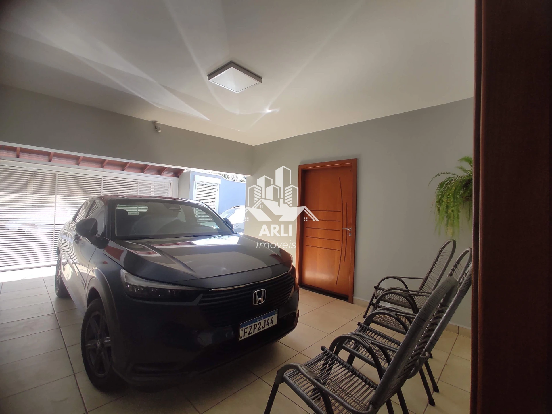 CASA À VENDA JD GUARUJA-AVISTA R$ 580.000,00 SE FOR PERMUTA R$ 640.000,00!!! - 