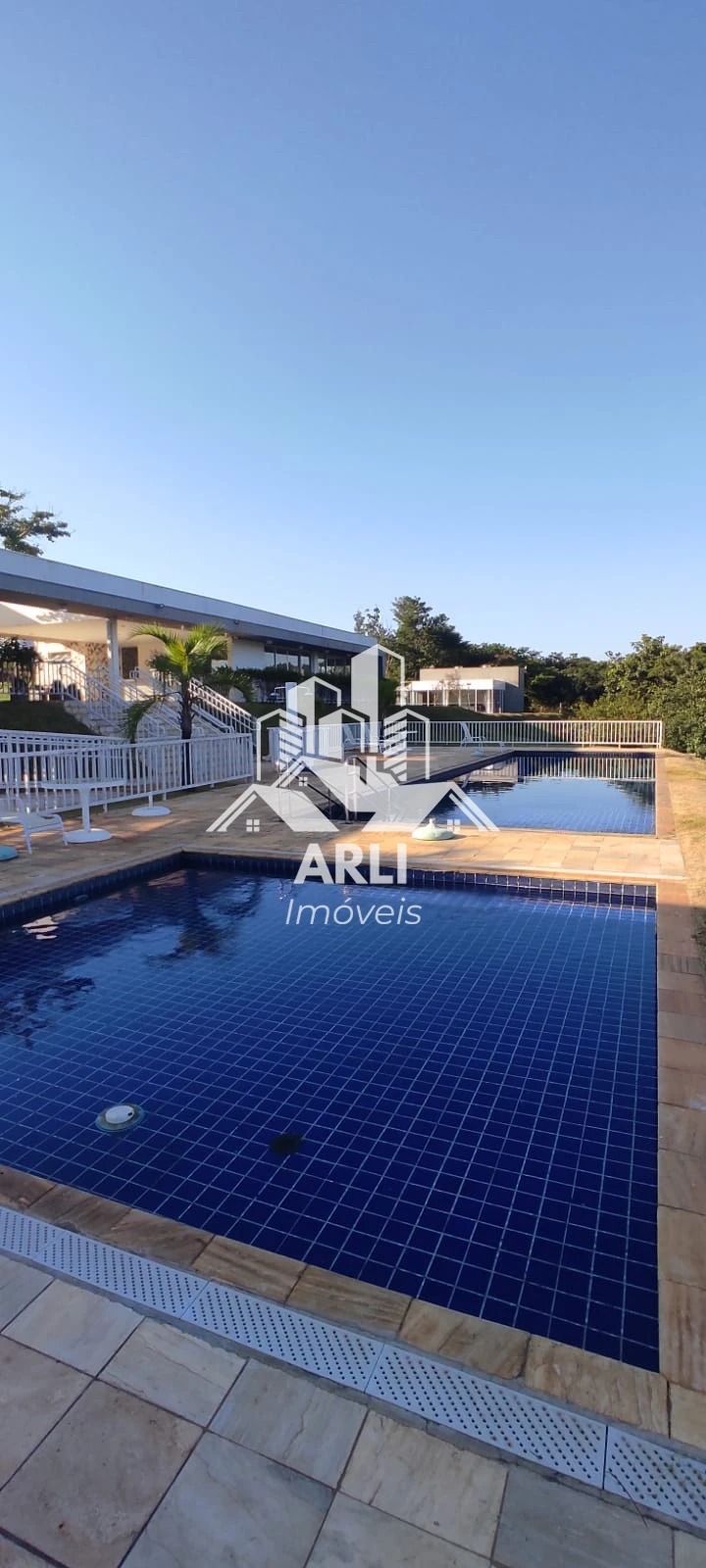 TERRENO À VENDA NO CONDOMINIO VERANA 250m ,topografia plana!!! - 