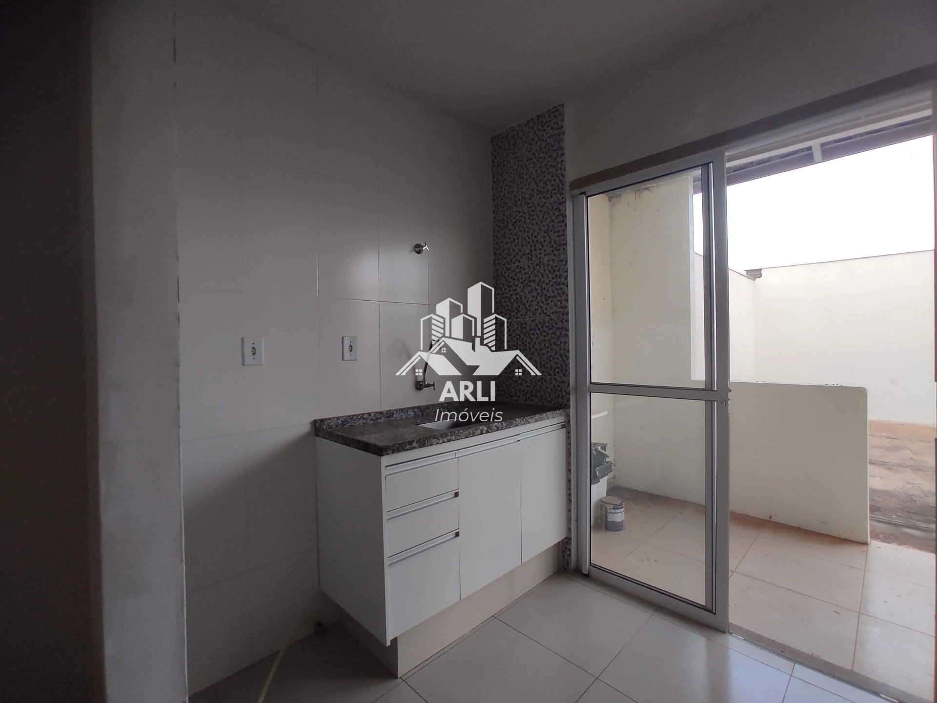 CASA A VENDA CONDOMINIO VIAREGGIO-JD CAVALARI !!! - 