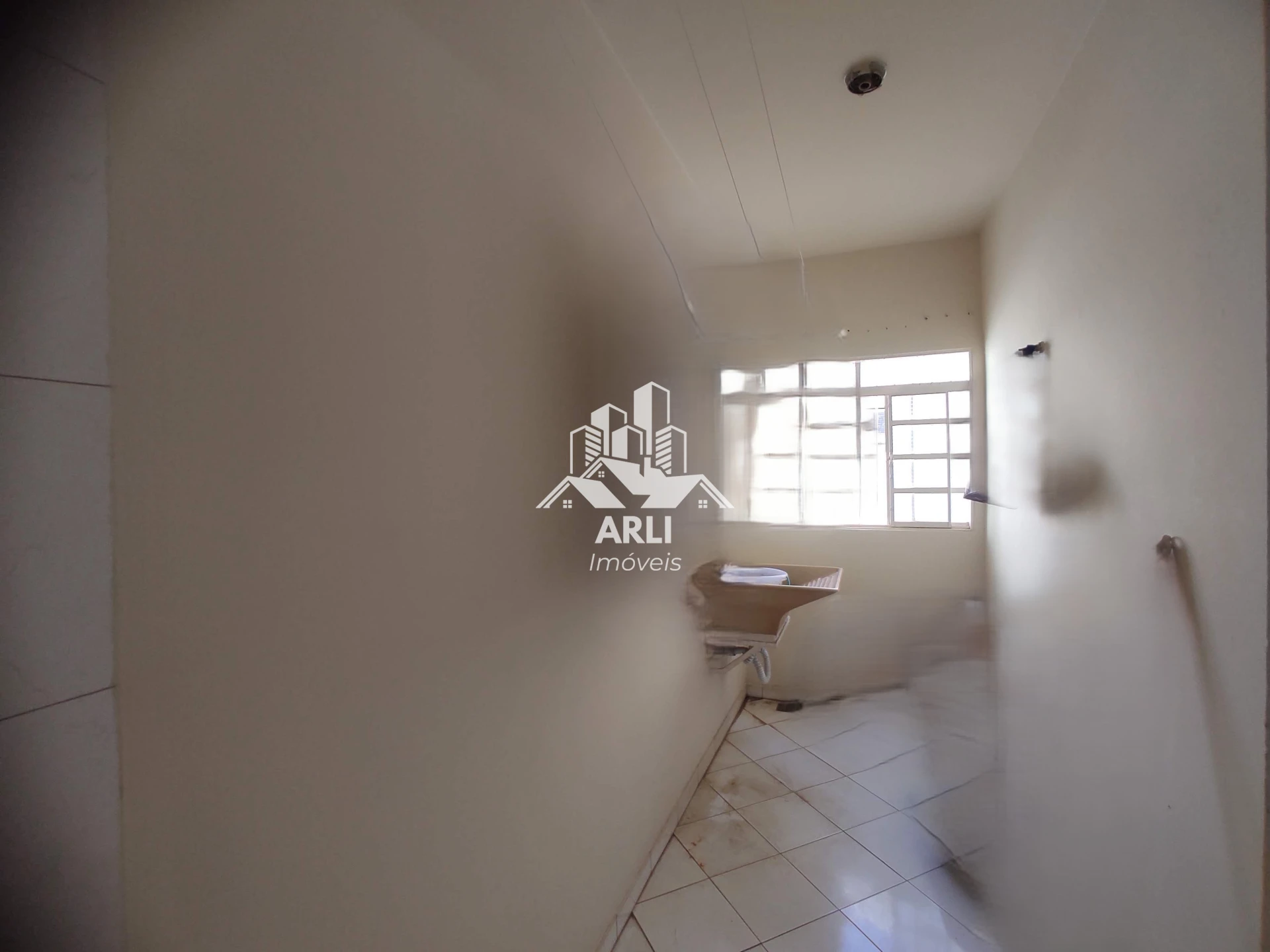 APARTAMENTO À VENDA RESIDENCIAL GUARARAPES!!! "ACEITA PERMUTA COM CARRO" - 