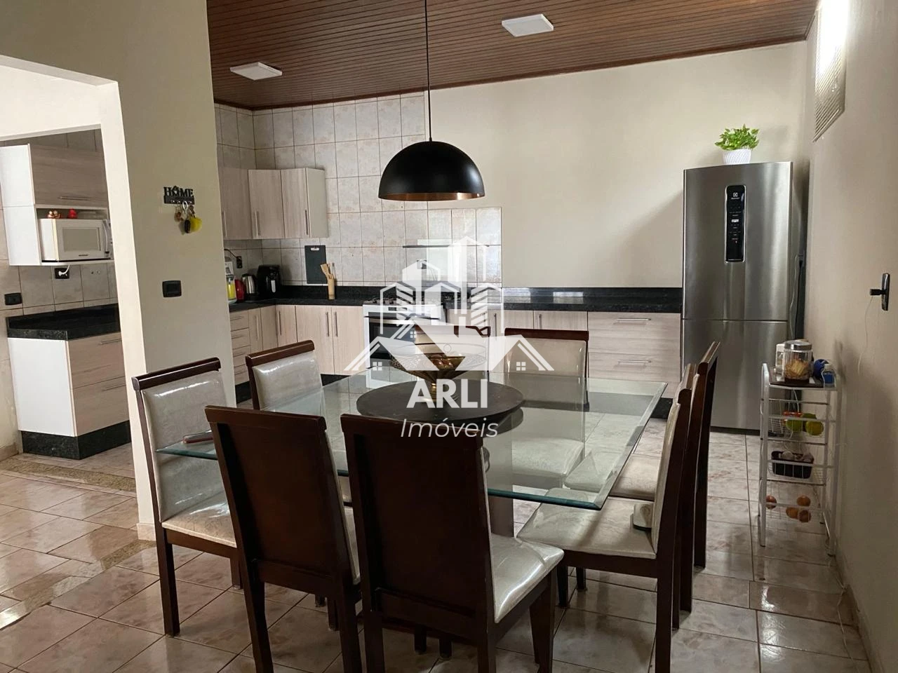 CASA À VENDA EM ECHAPORÃ.  ACEITA PERMUTA EM MARILIA!!! - 